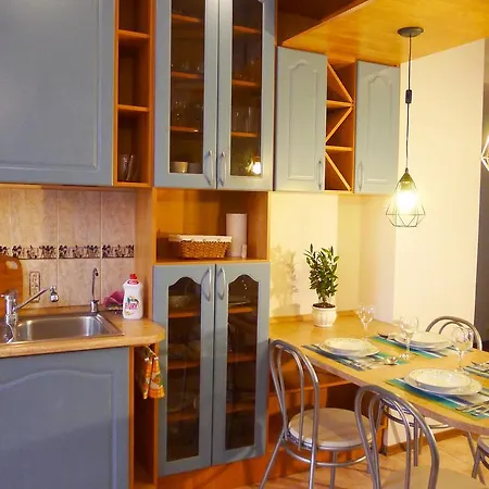 City Centre Gonsiori Apartment *